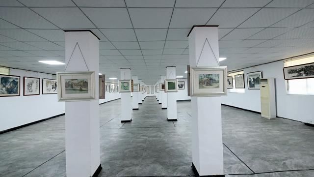 書畫博士作品展在臨沂佛園厲明霜藝術(shù)館開展