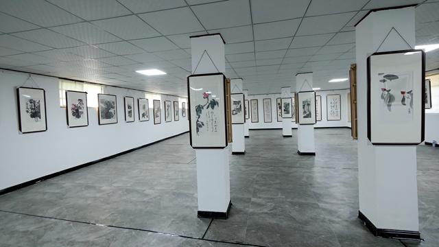 書畫博士作品展在臨沂佛園厲明霜藝術(shù)館開展